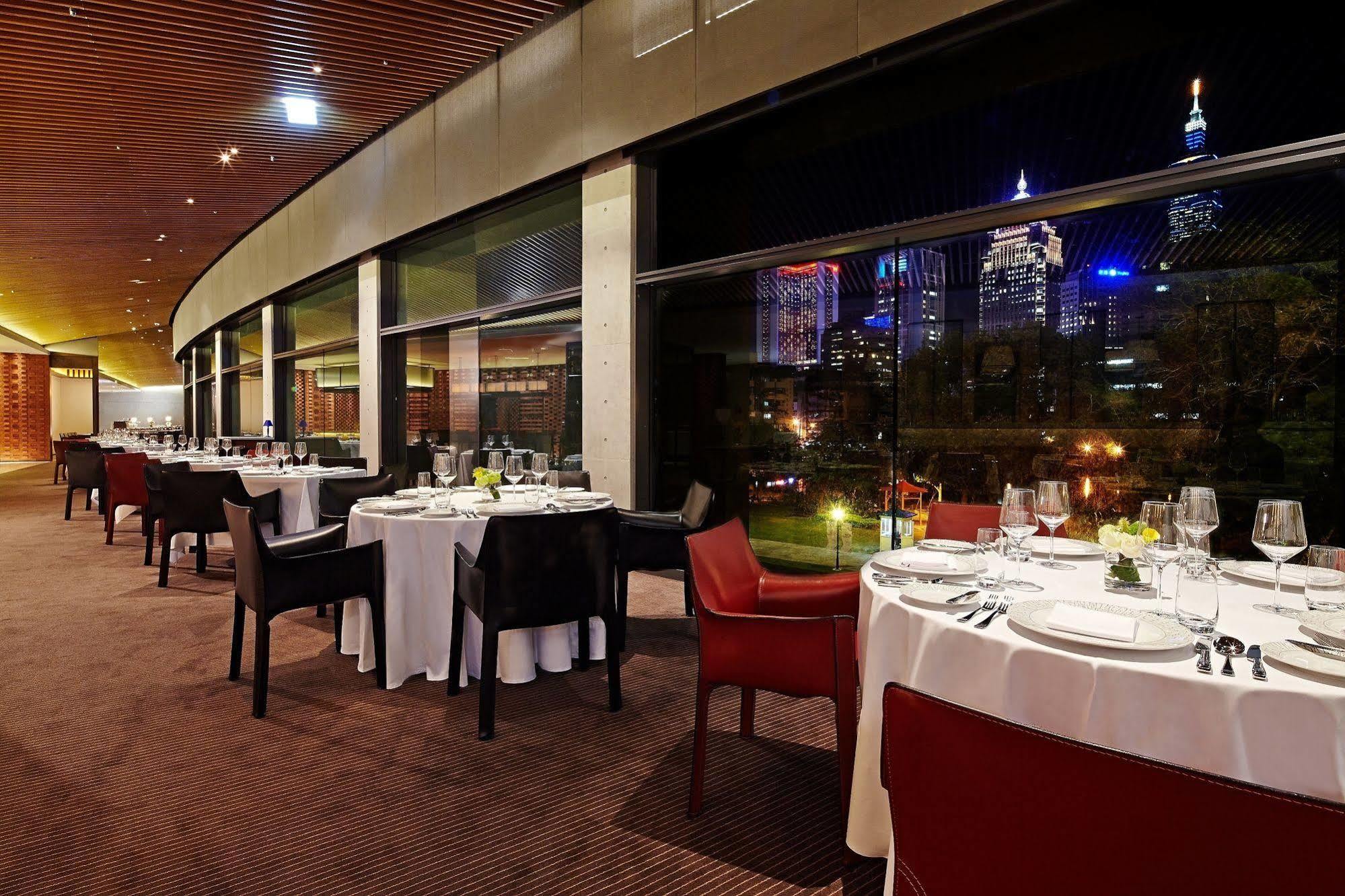 Eslite Hotel Тайбей Екстер'єр фото