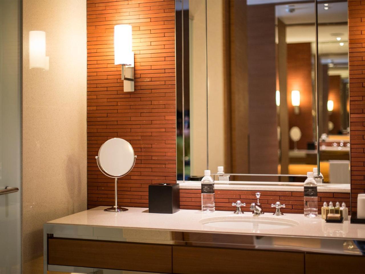 Eslite Hotel Тайбей Екстер'єр фото